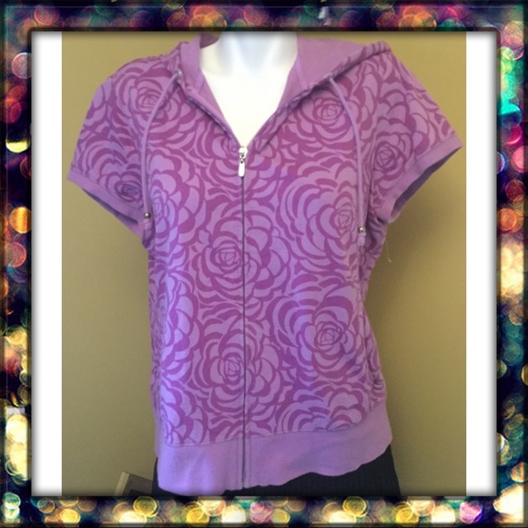 New York & Company Tops - 👚★❦꒒ik୧⌵♡⌵N୧w❦★ AUCTION PRICE👩🏻‍⚖️ Stylish Hoodie Comfort Zone